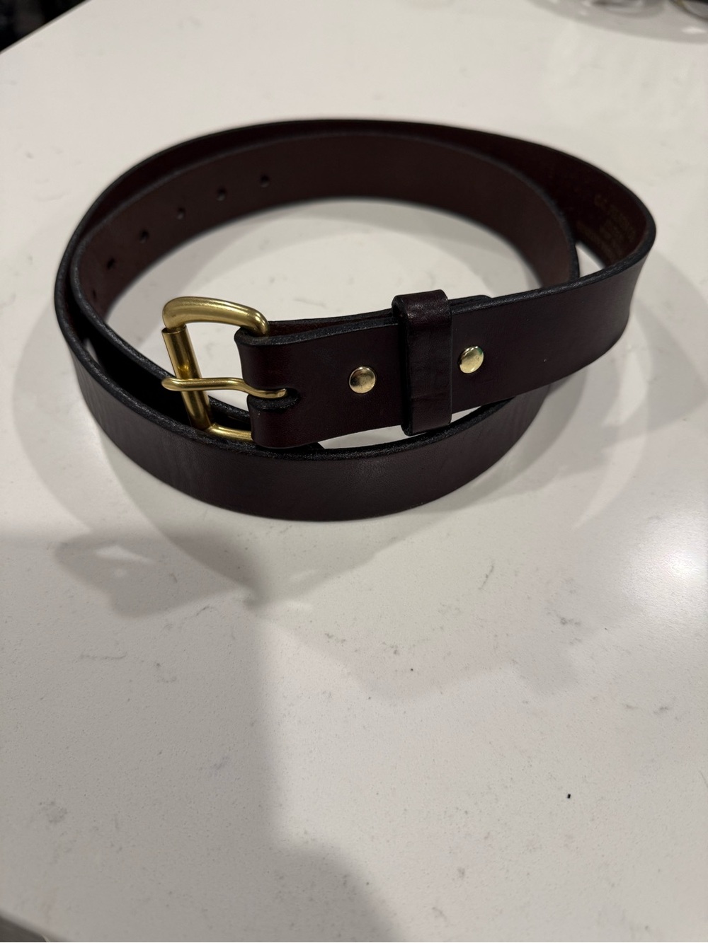 Men's Filson 1-1/2 inch Genuine Bridle Leather Belt. Size 42 Brass Buckle USA
